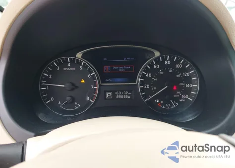 2015 Nissan Altima 2.5/S/Sv/Sl z USA, uszkodzony, nr VIN 1N4AL3AP9FC139212